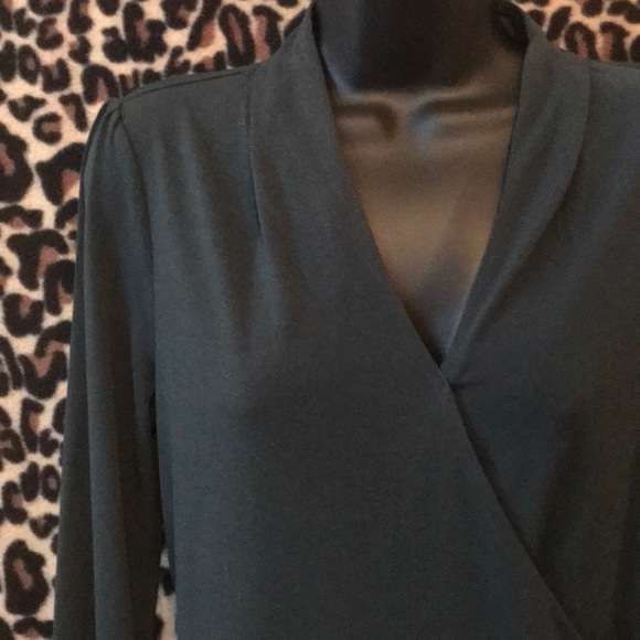 Classy dress top - Picture 2 of 4